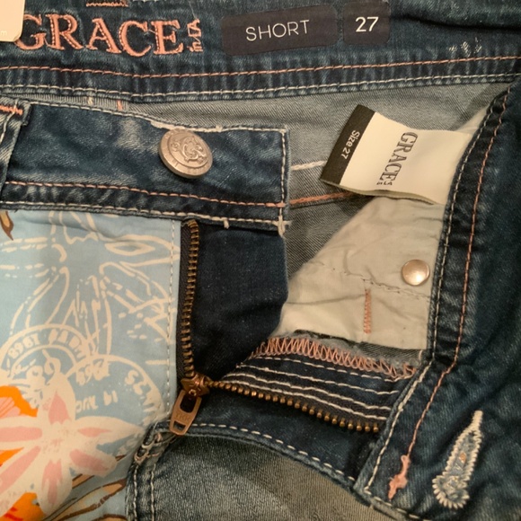 Grace In LA SHORTS Denim Jean 27 BRAND New Distressed Patches Surf Cut Offs Boho - Picture 12 of 13